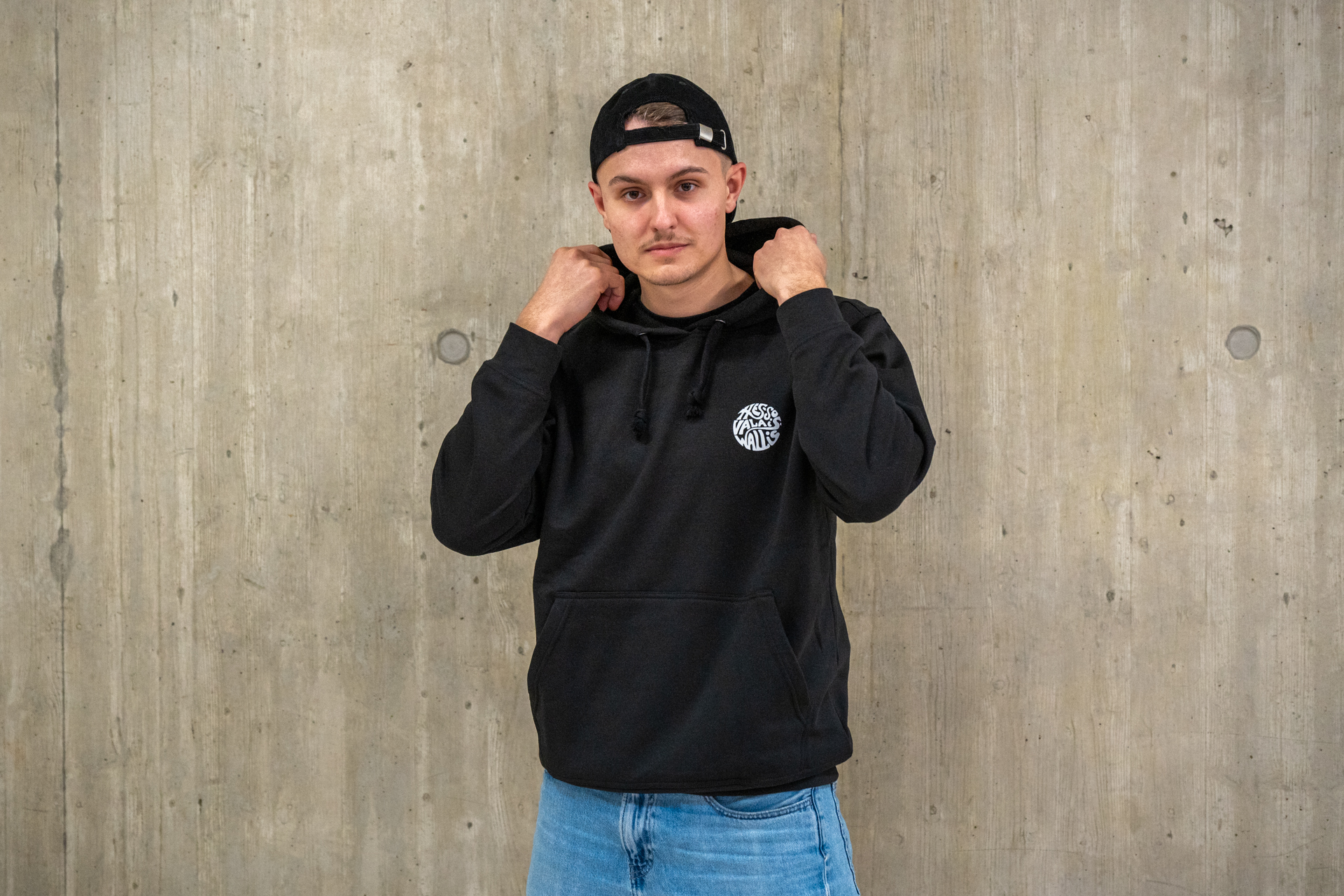 DSC_0666639089313524090150